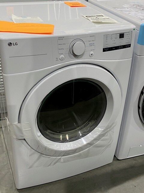 LG 7.4cuft dryer $695.00 pic DLE3400W