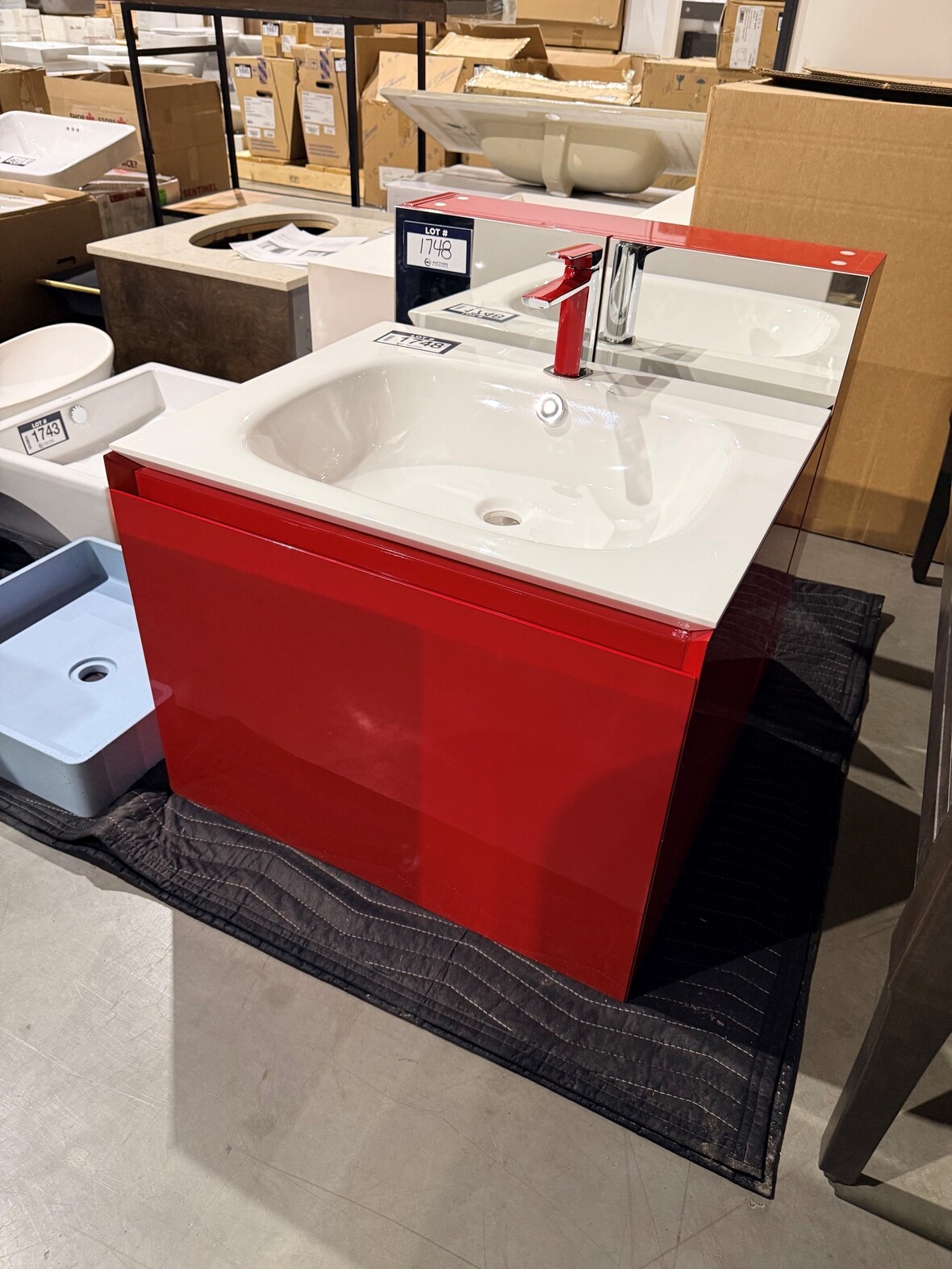 Bid on Bathtubs, Showers, Sinks & MORE!